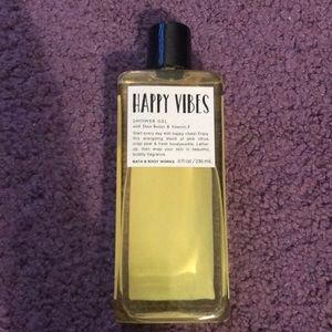 Happy Vibes Shower Gel NWT